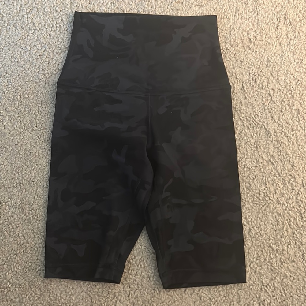 Lululemon align biker shorts